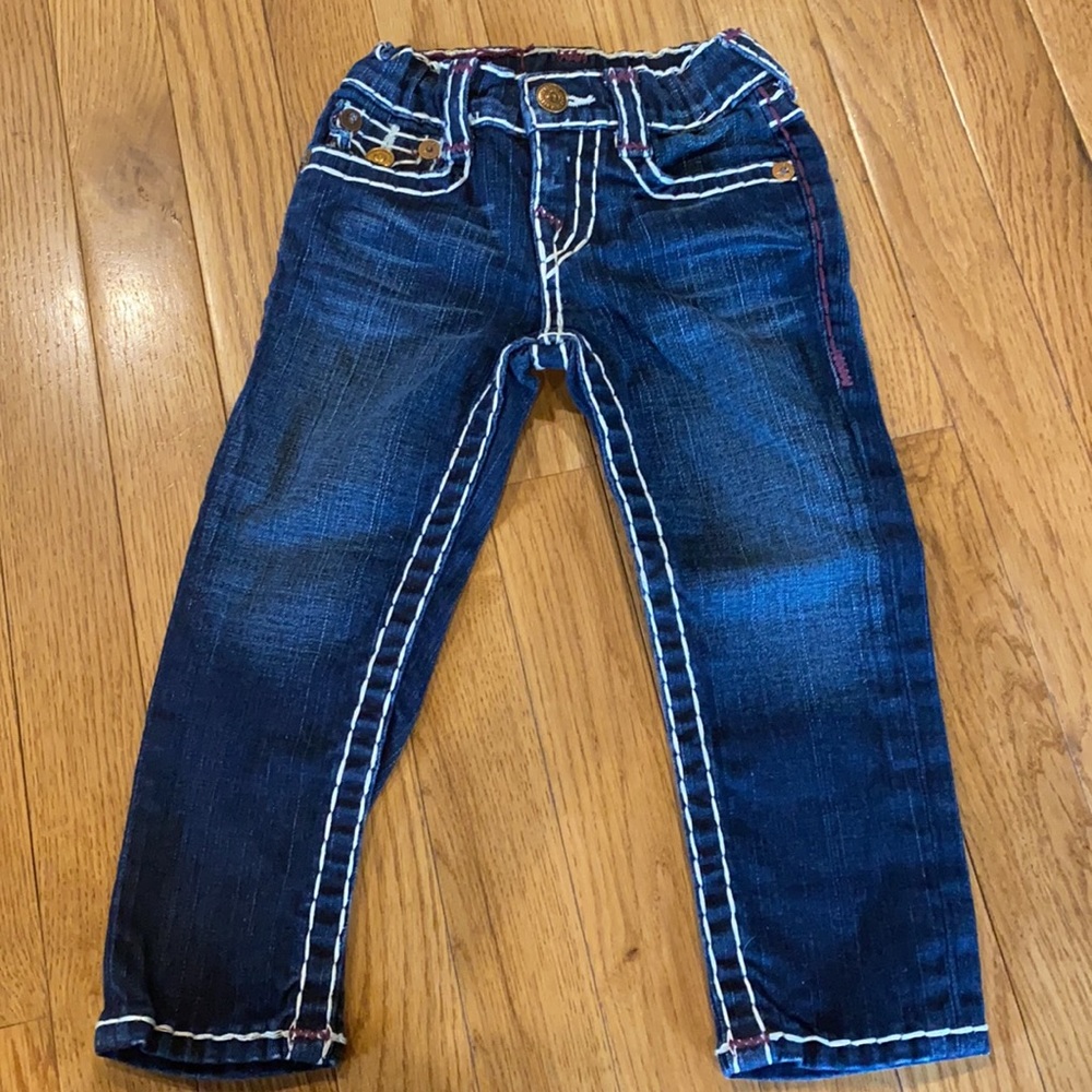 TWINS!! True Religion Jeans! - Picture 6 of 9